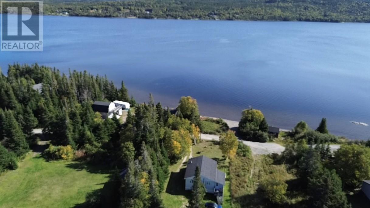 735 Lakeview Road, Spruce Brook, NL