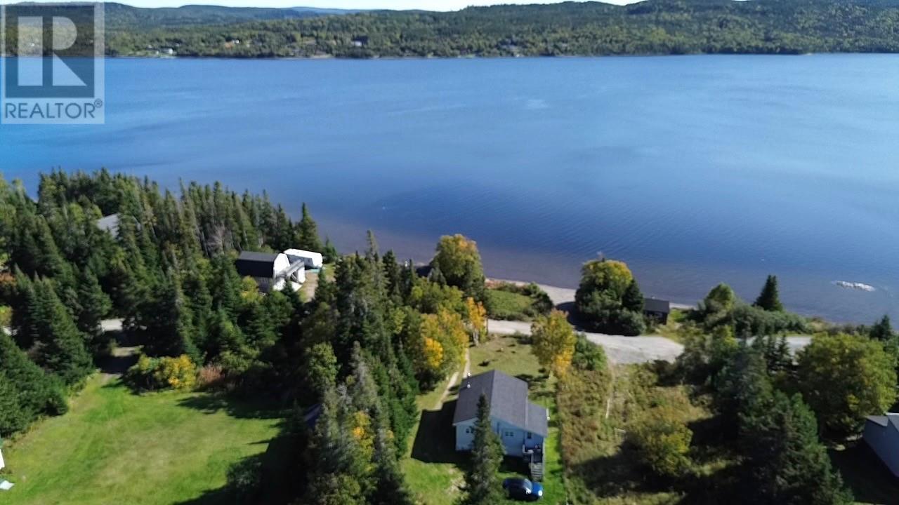 735 Lakeview Road, Spruce Brook, NL