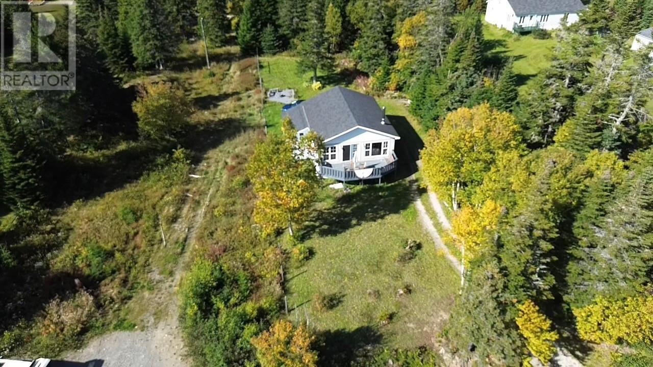 735 Lakeview Road, Spruce Brook, NL