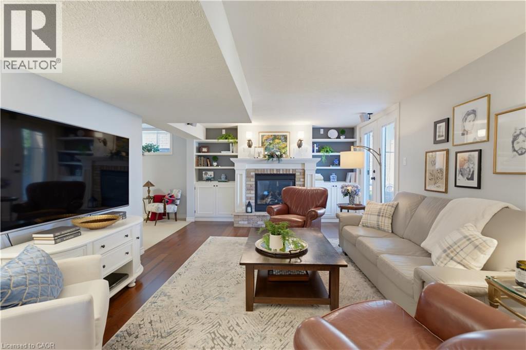 247 Fern Crescent, Waterloo, ON