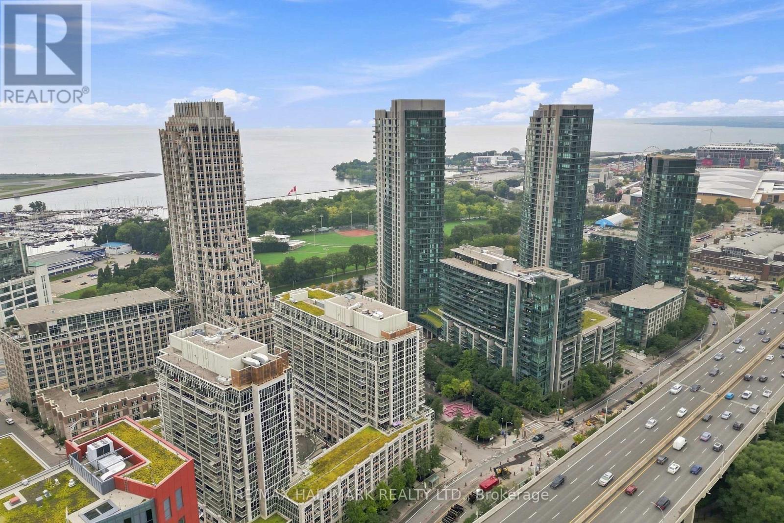 706 - 35 Bastion Street, Toronto, ON