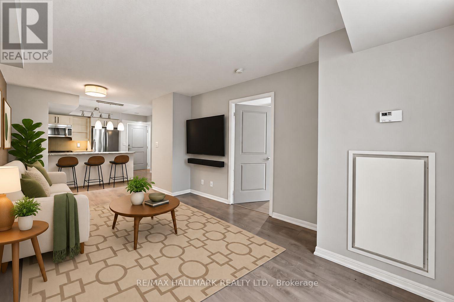 706 - 35 Bastion Street, Toronto, ON