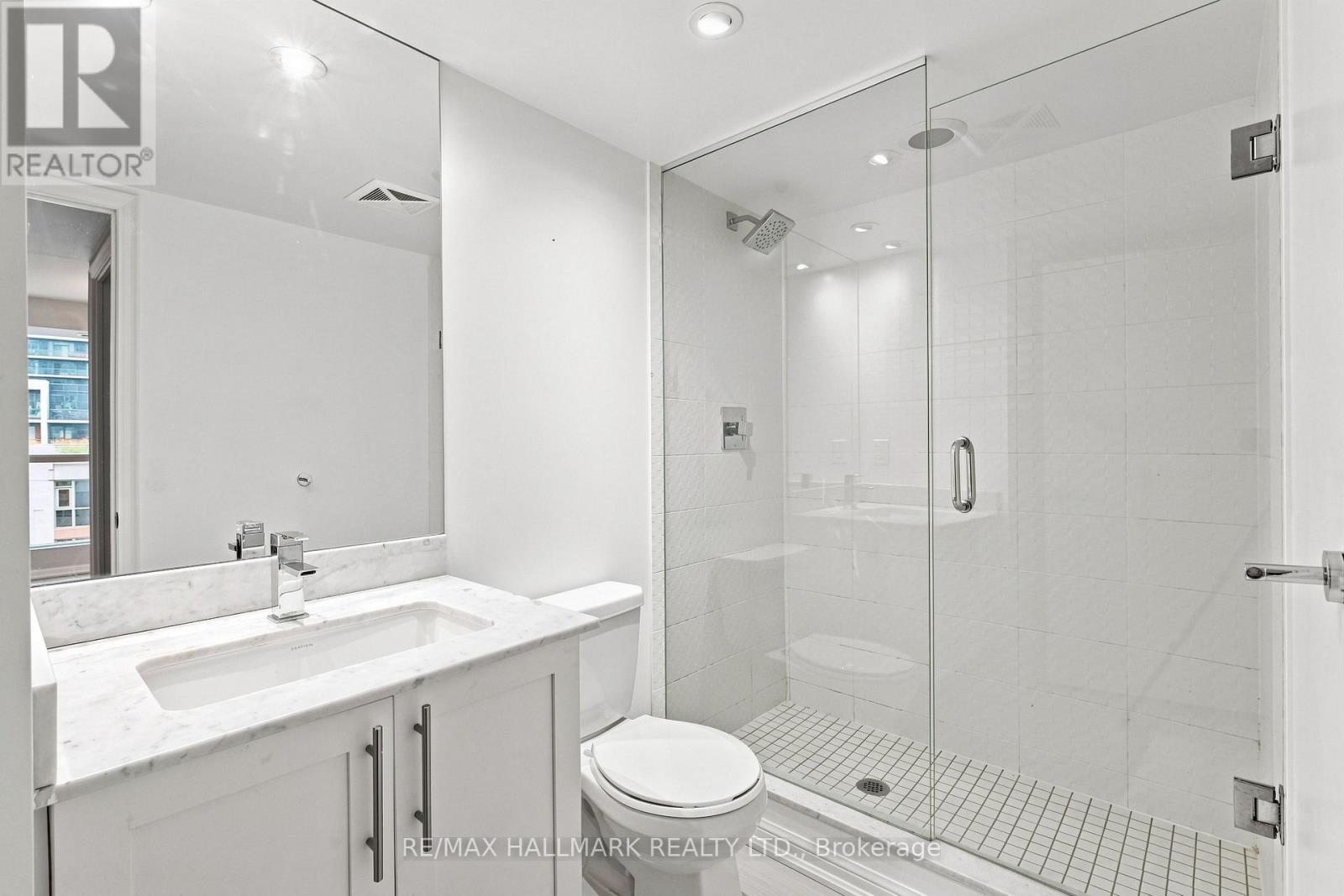 706 - 35 Bastion Street, Toronto, ON