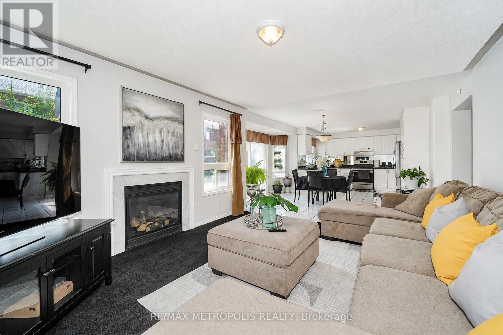 58 Dunwell Crescent, Ajax, ON
