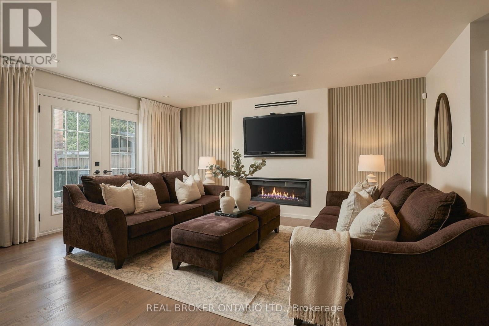 551 Kastelic Place, Burlington, ON