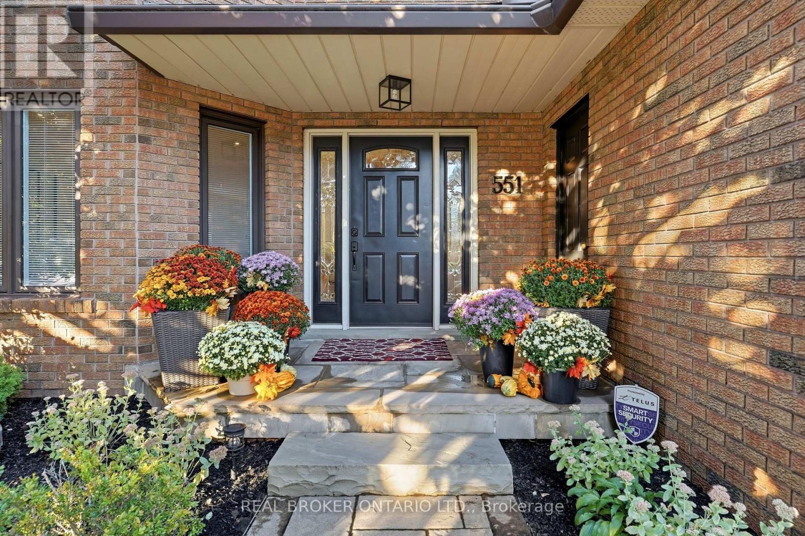 551 Kastelic Place, Burlington, ON
