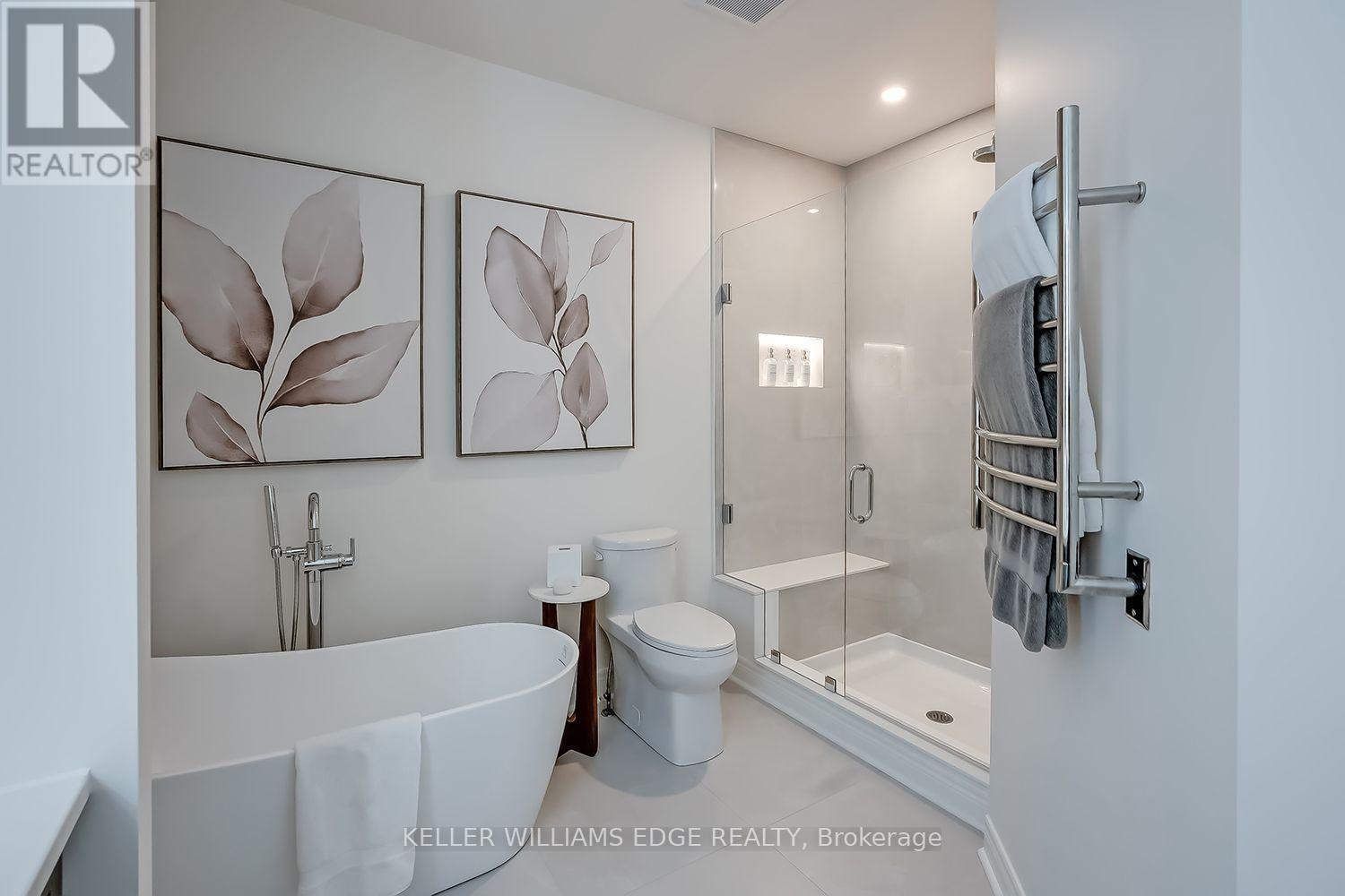 Ensuite Bath - 4285 Couples Crescent, Burlington, ON