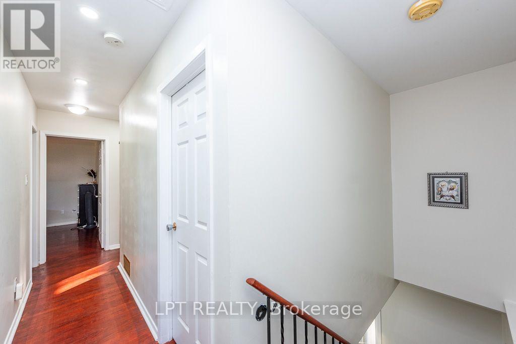 111 Dearbourne Boulevard, Brampton, ON