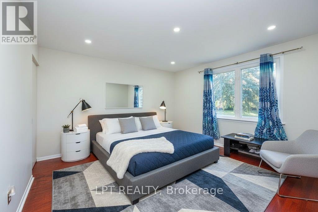 111 Dearbourne Boulevard, Brampton, ON