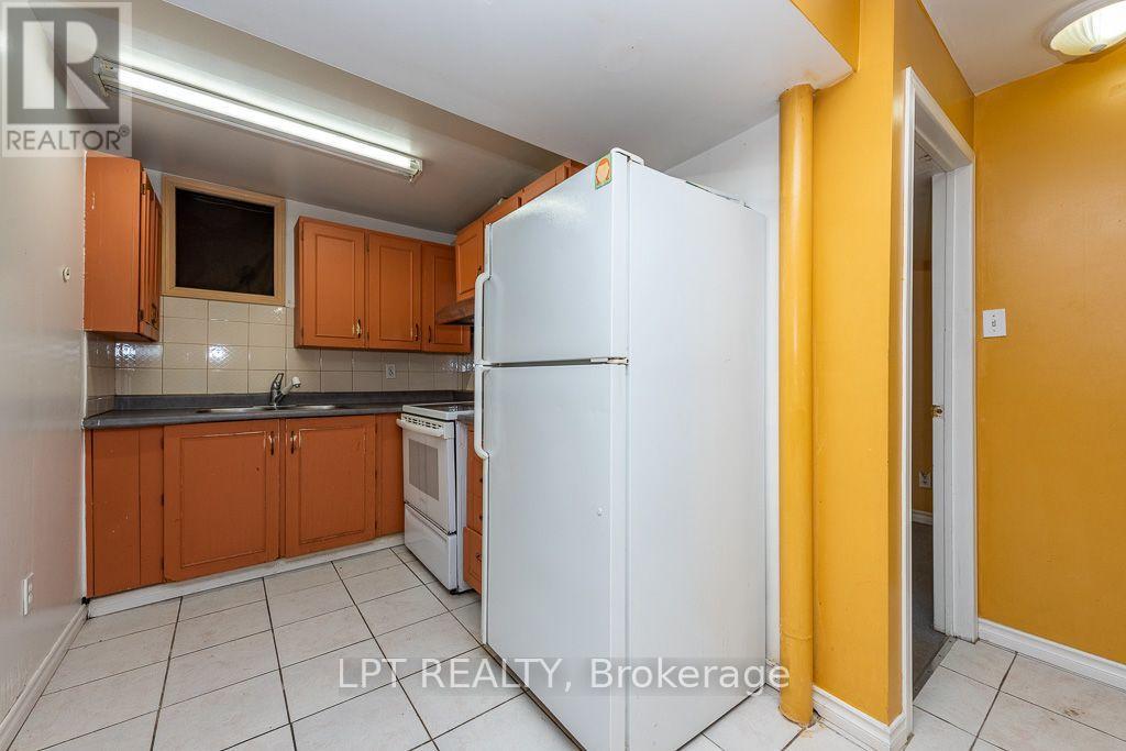 111 Dearbourne Boulevard, Brampton, ON