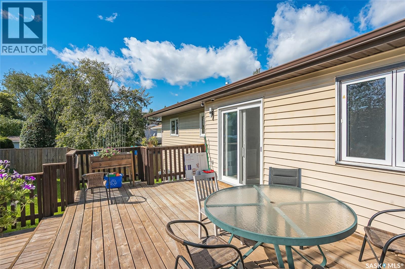 1006 Whitewood Crescent, Saskatoon, SK
