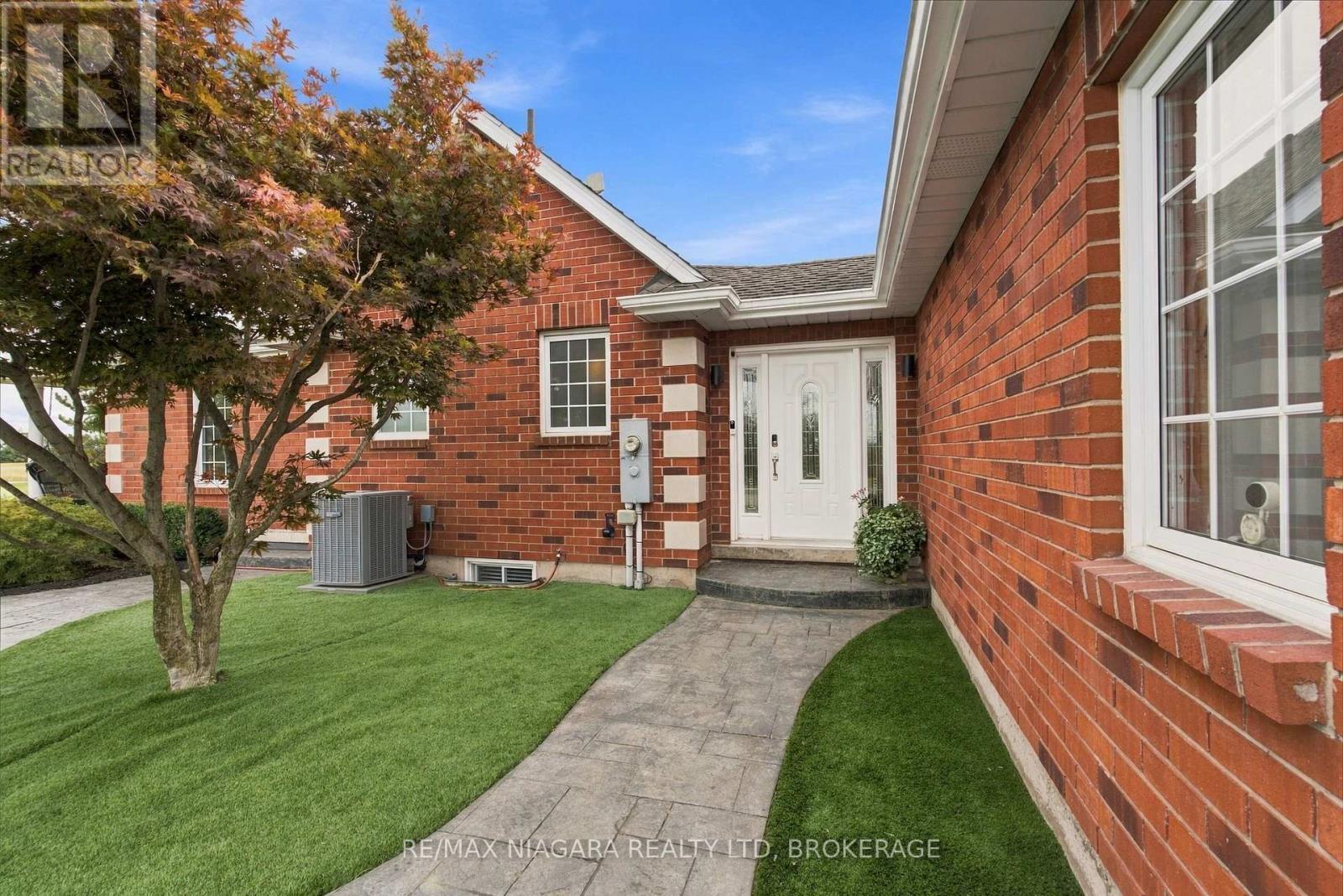 551 Darby Road, Welland (Cooks Mills), ON