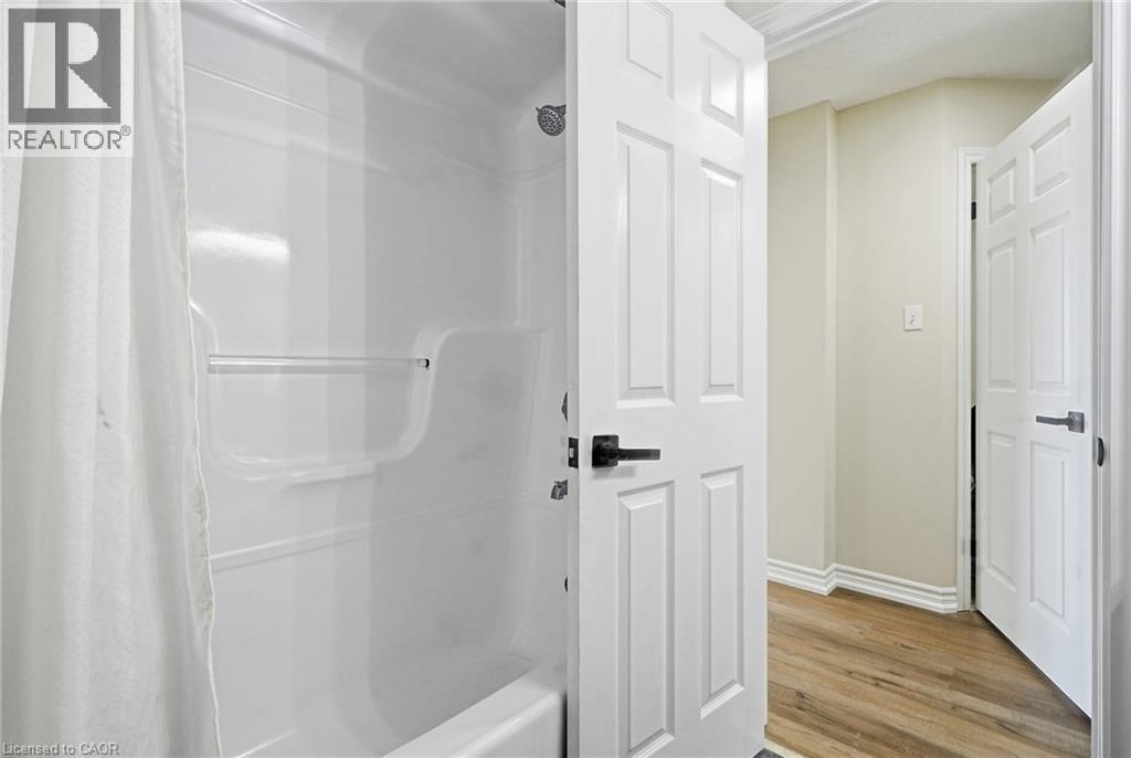 257 Southbrook Drive, Binbrook, ON
