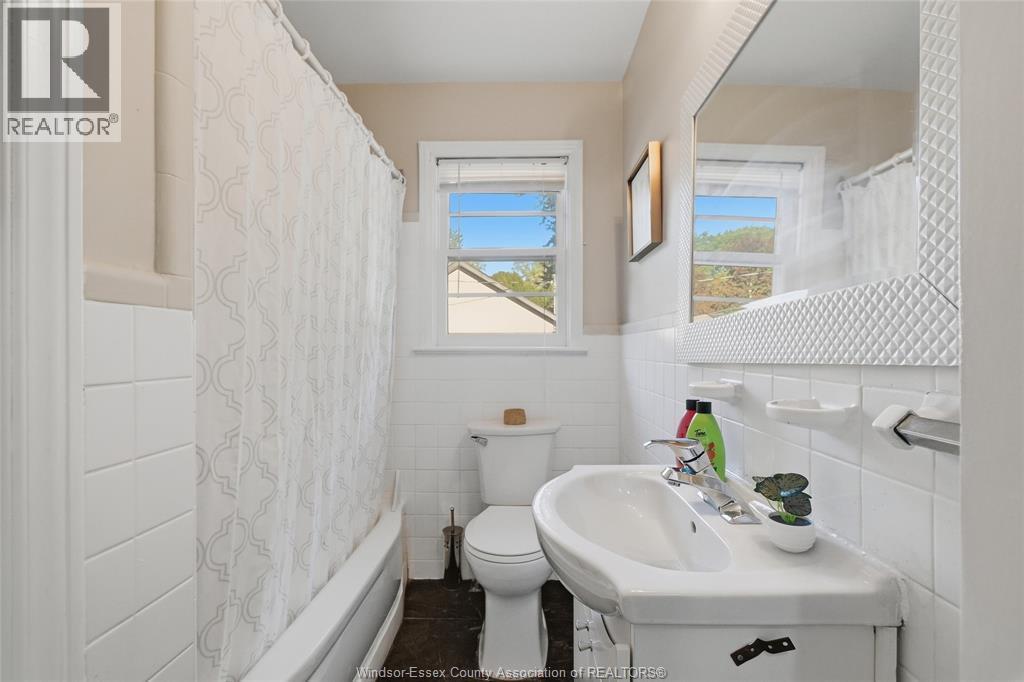 5505 Malden Road, Windsor, ON
