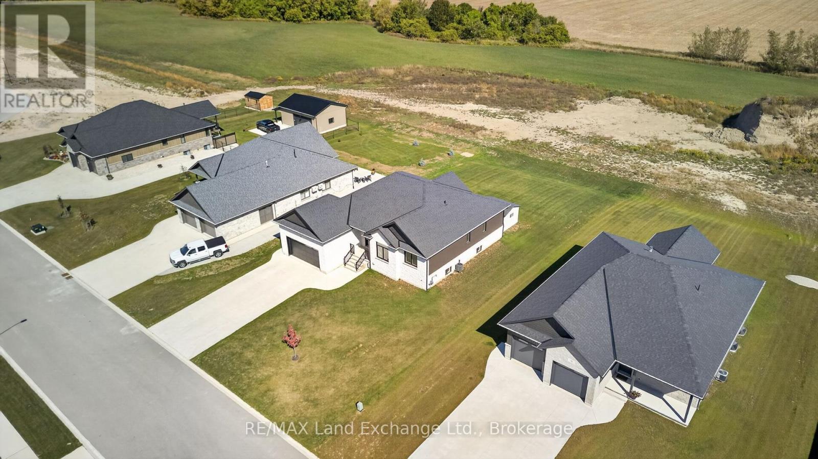 Ample Yard Space - 48 Mctavish Crescent, Huron-Kinloss, ON