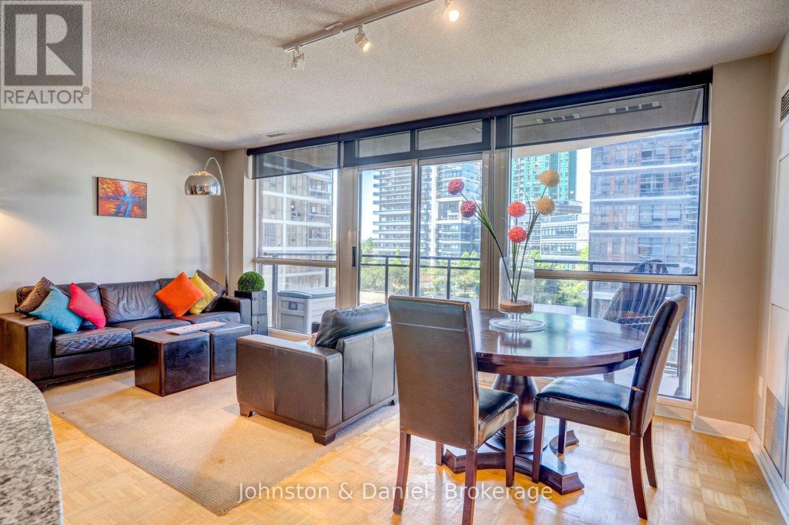 805 - 33 Sheppard Avenue E, Toronto, ON