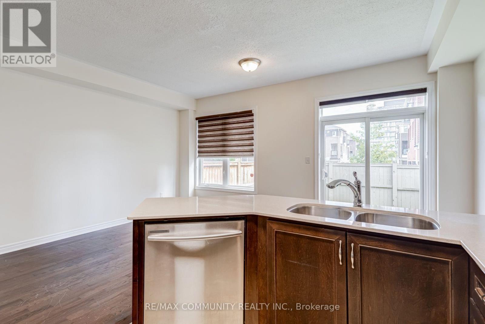 66 Kempsford Crescent, Brampton, ON
