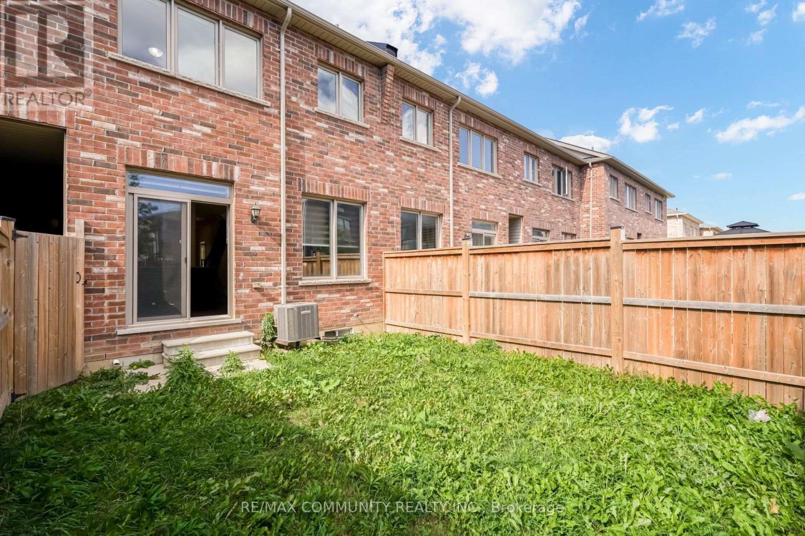 66 Kempsford Crescent, Brampton, ON