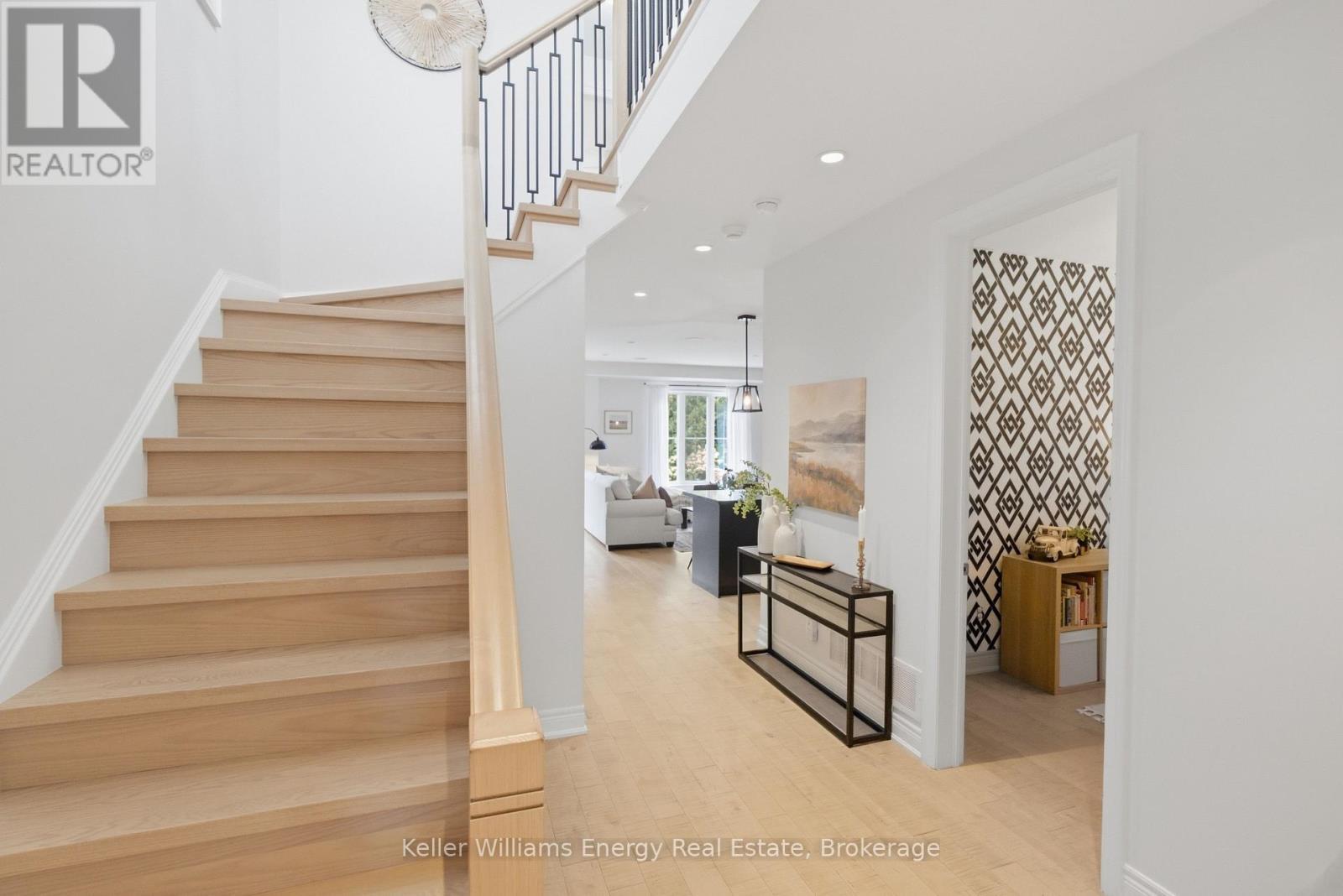 88 Underwood Drive, Whitby (Brooklin), ON