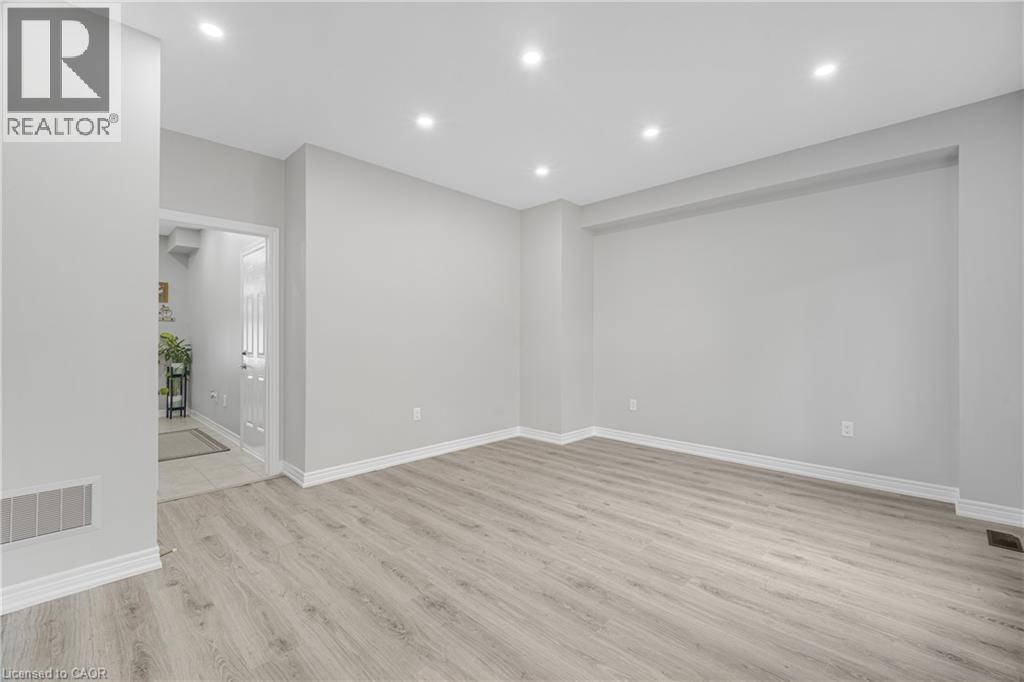 1890 Rymal Road E Unit# 144, Hamilton, ON