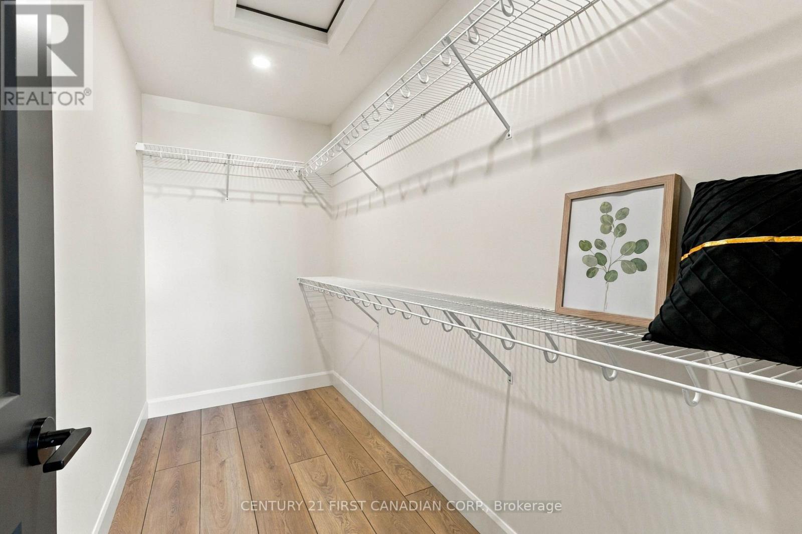 30 Sheldabren Street, North Middlesex (Ailsa Craig), ON