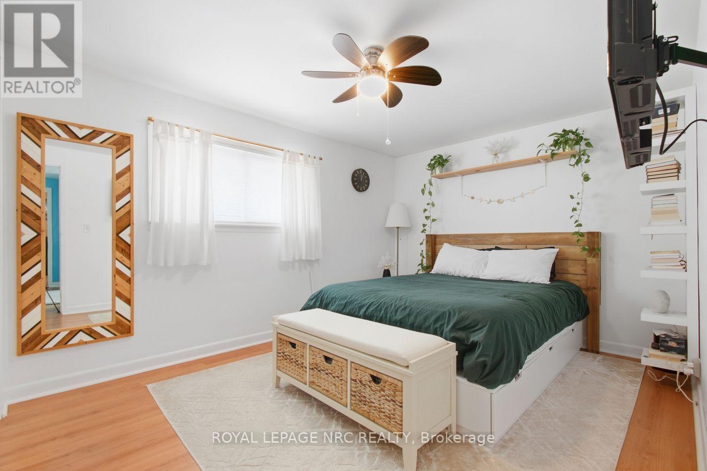 8031 Watson Street, Niagara Falls (Ascot), ON