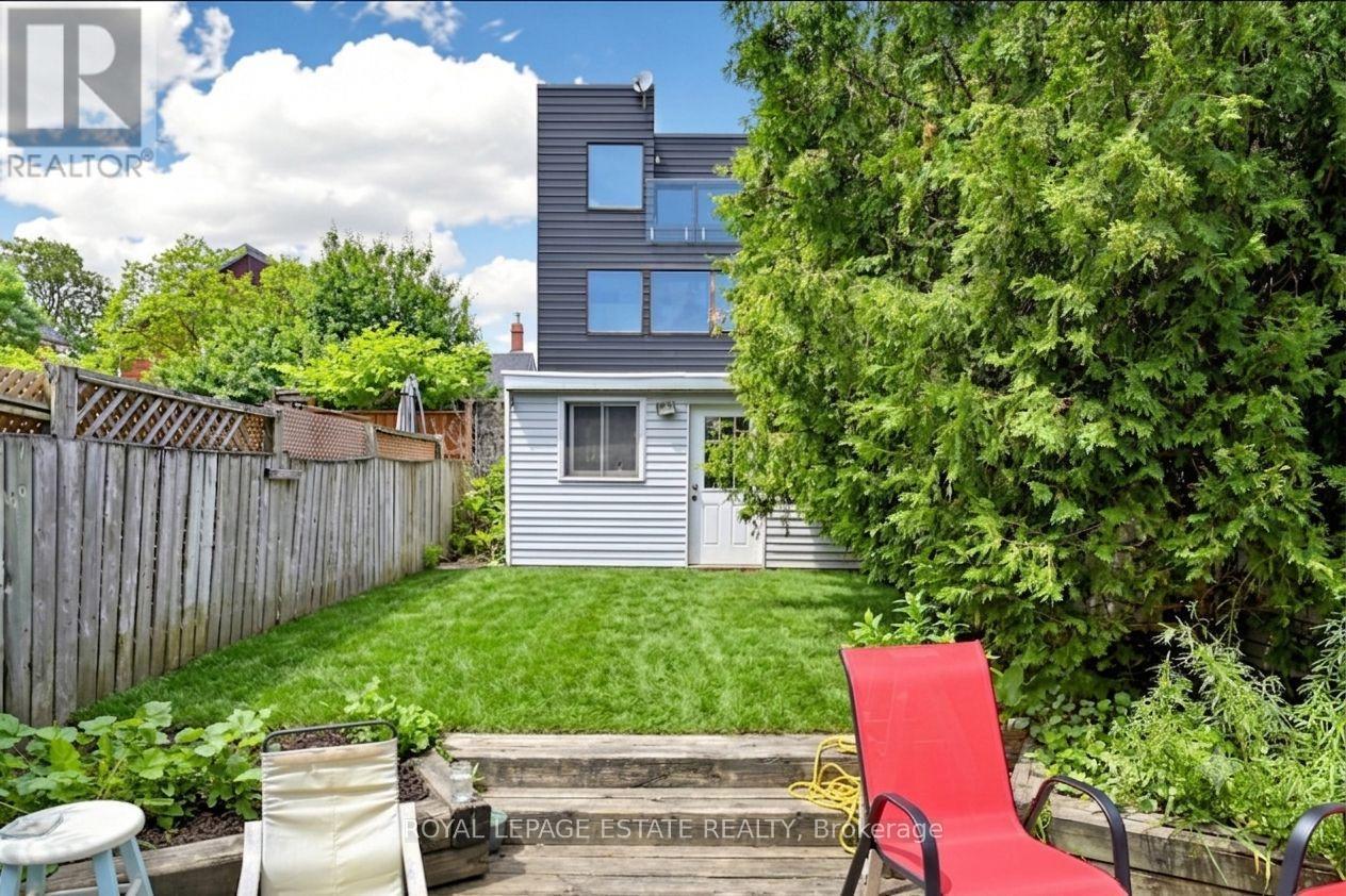 44 Mitchell Avenue, Toronto, ON