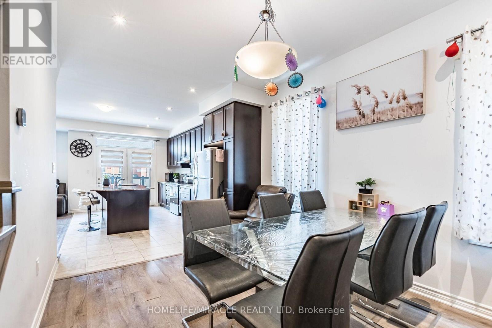25 Keppel Circle, Brampton, ON