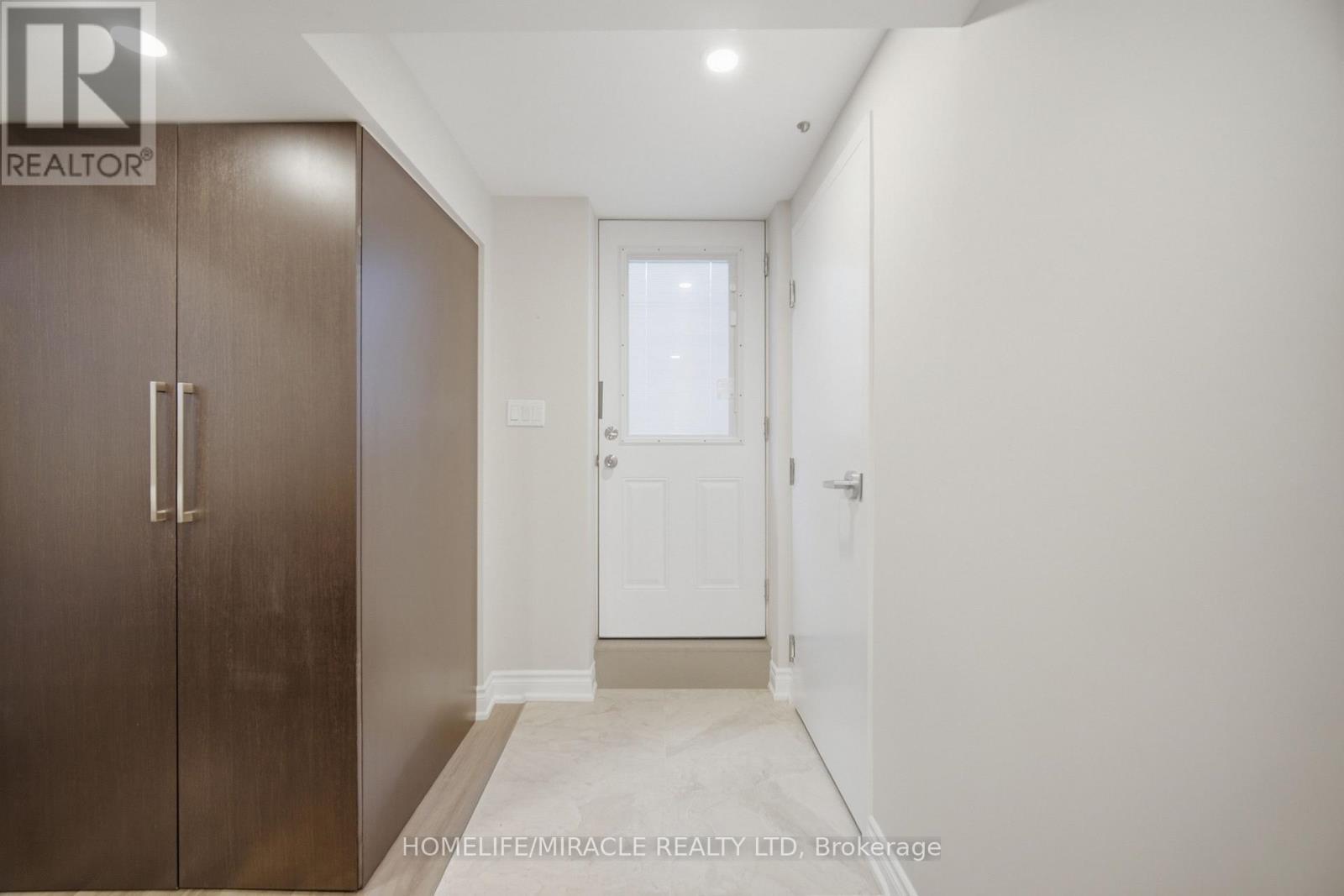 3008 Britannia Road W, Mississauga, ON