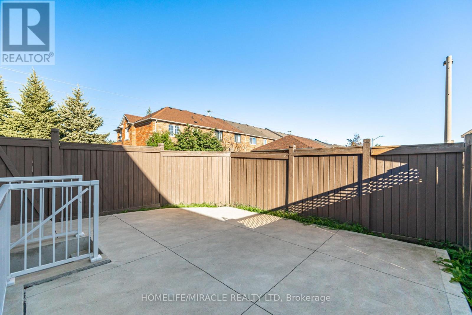 3008 Britannia Road W, Mississauga, ON