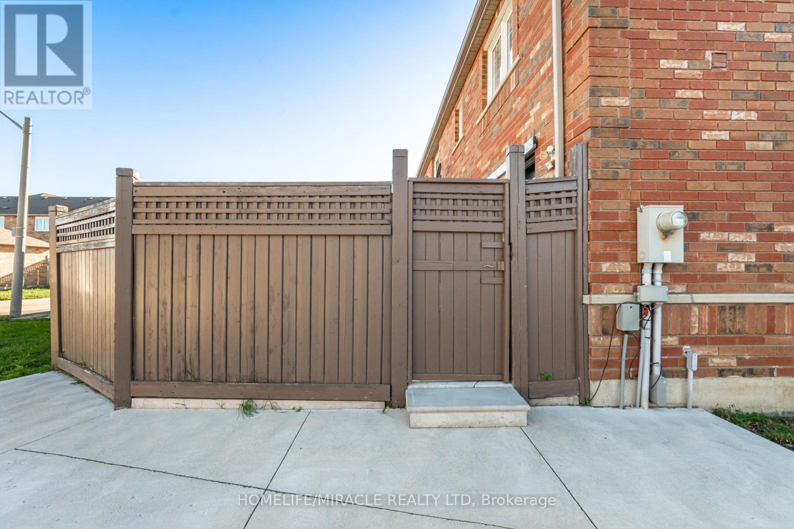 3008 Britannia Road W, Mississauga, ON