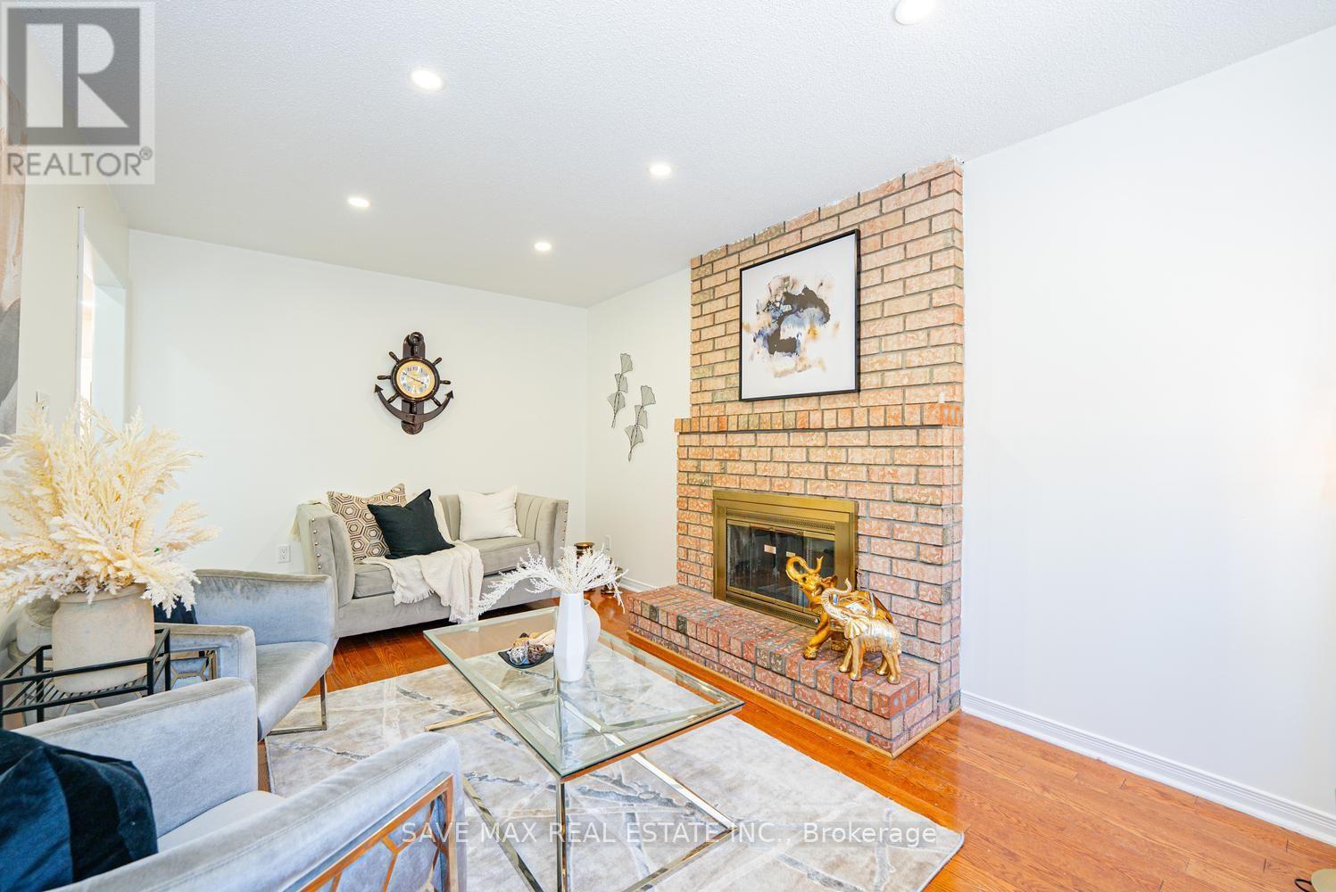 124 Wexford Road, Brampton, ON