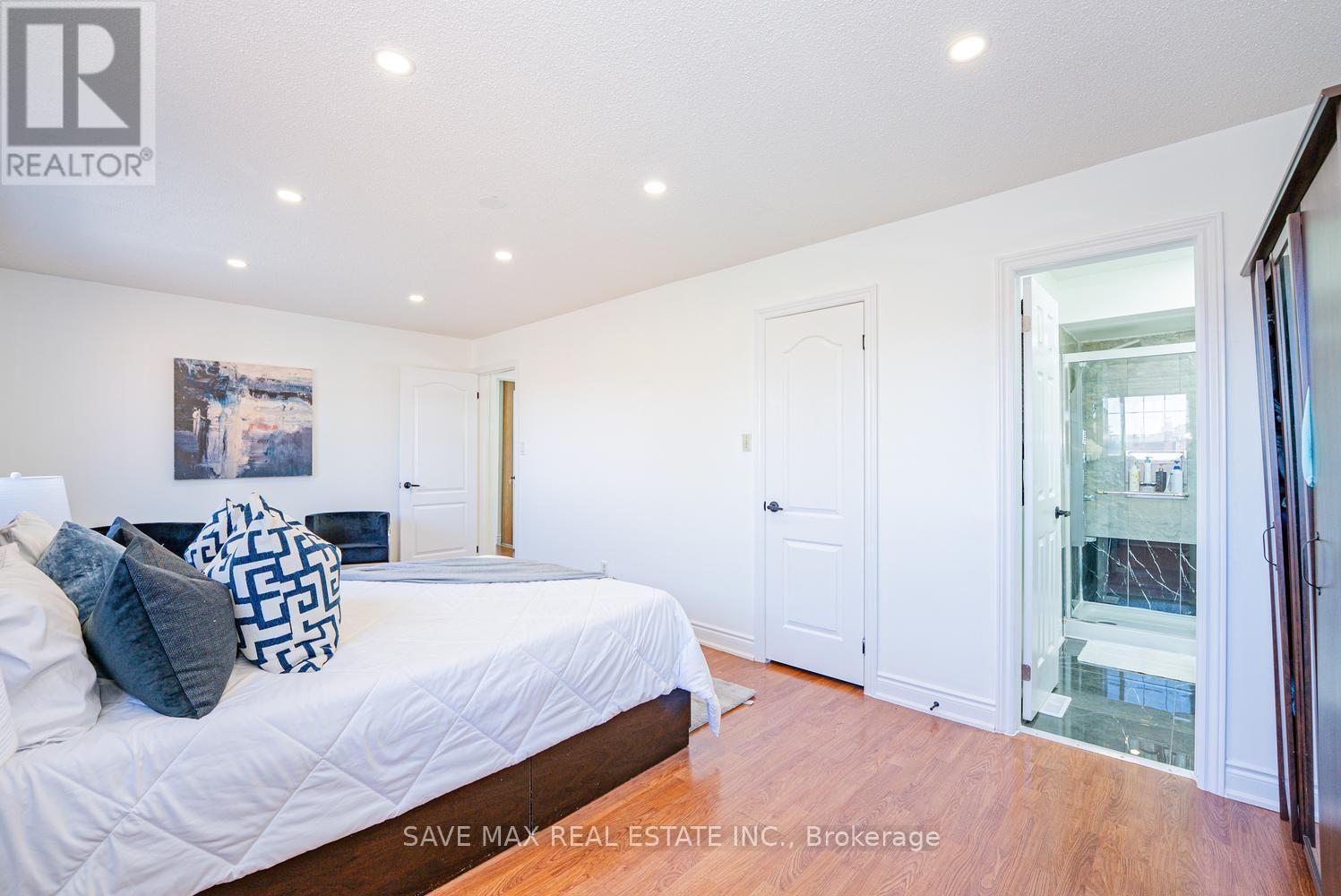 124 Wexford Road, Brampton, ON