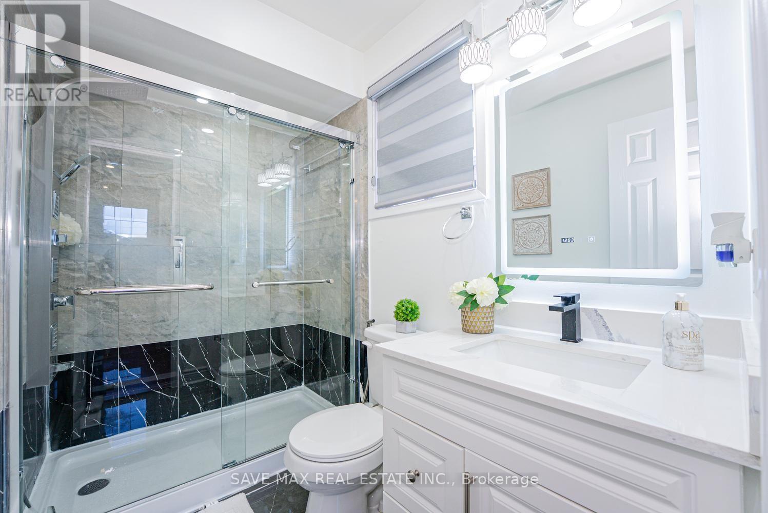 124 Wexford Road, Brampton, ON
