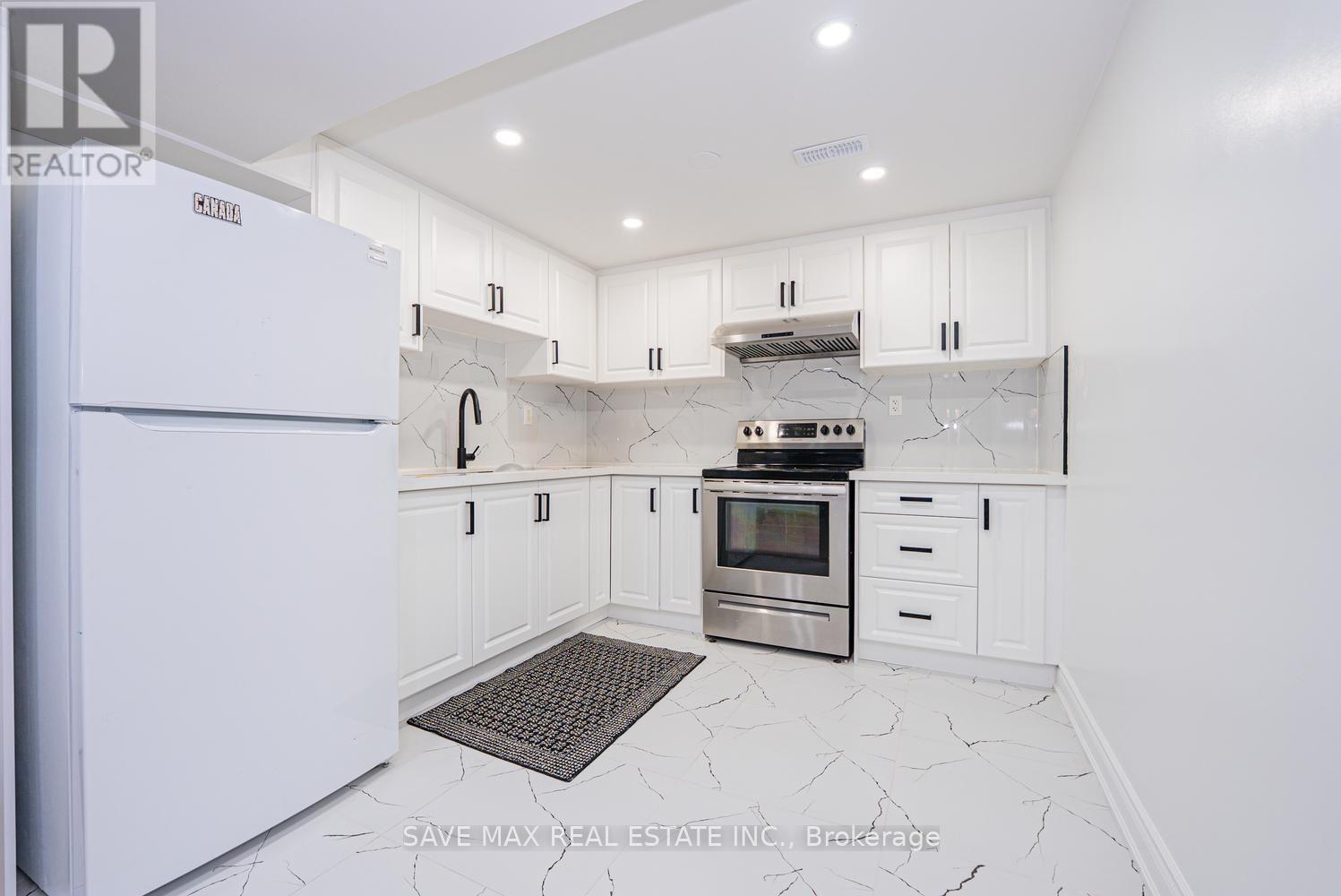 124 Wexford Road, Brampton, ON