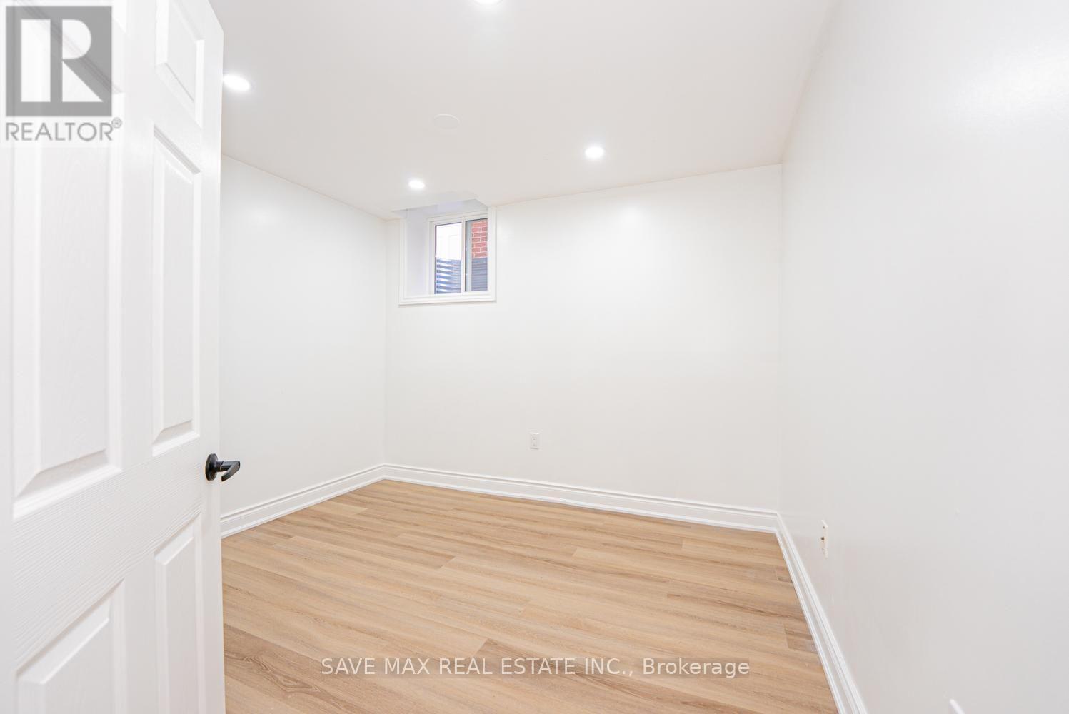124 Wexford Road, Brampton, ON