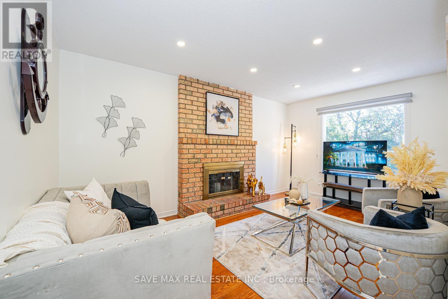 124 Wexford Road, Brampton, ON