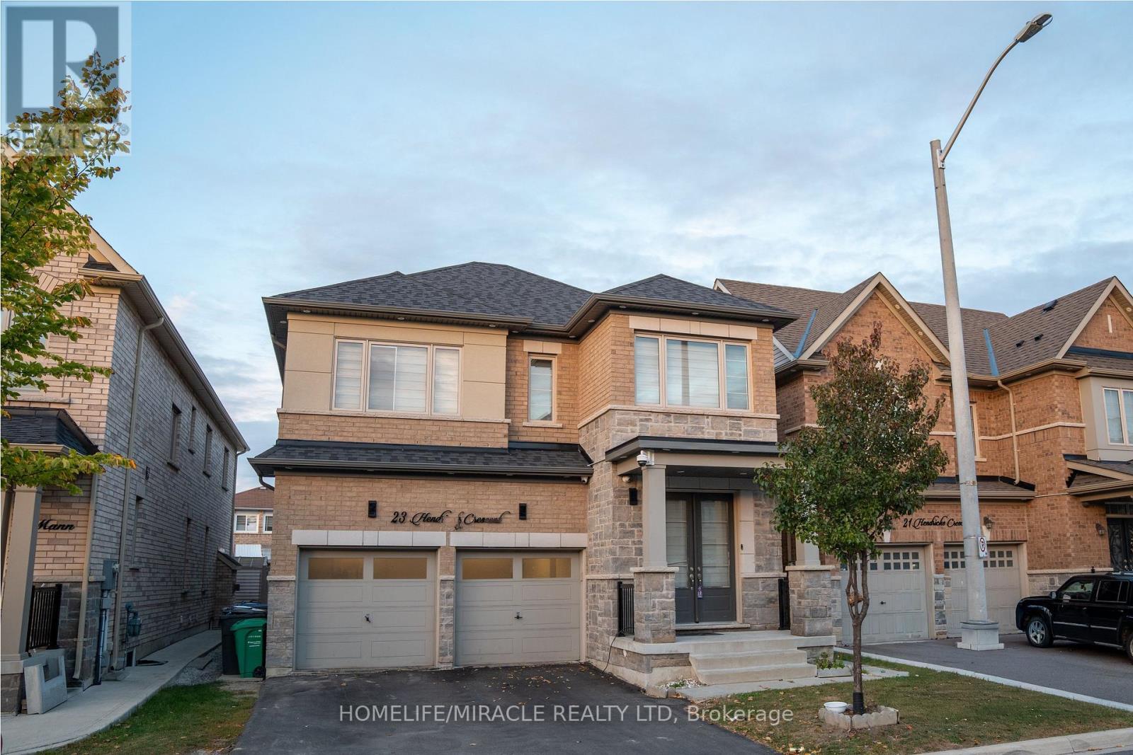 23 Hendricks Crescent, Brampton, ON