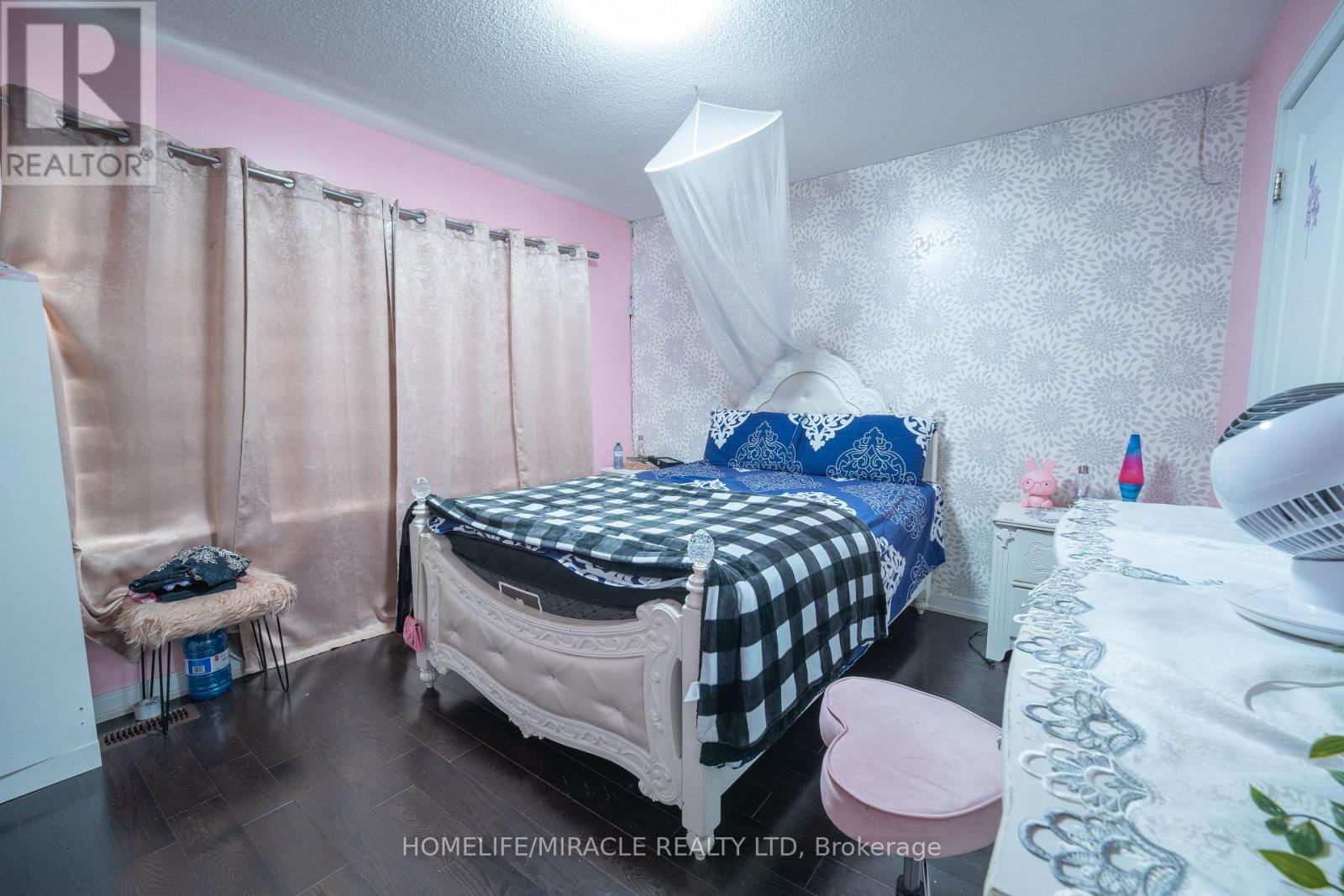 23 Hendricks Crescent, Brampton, ON