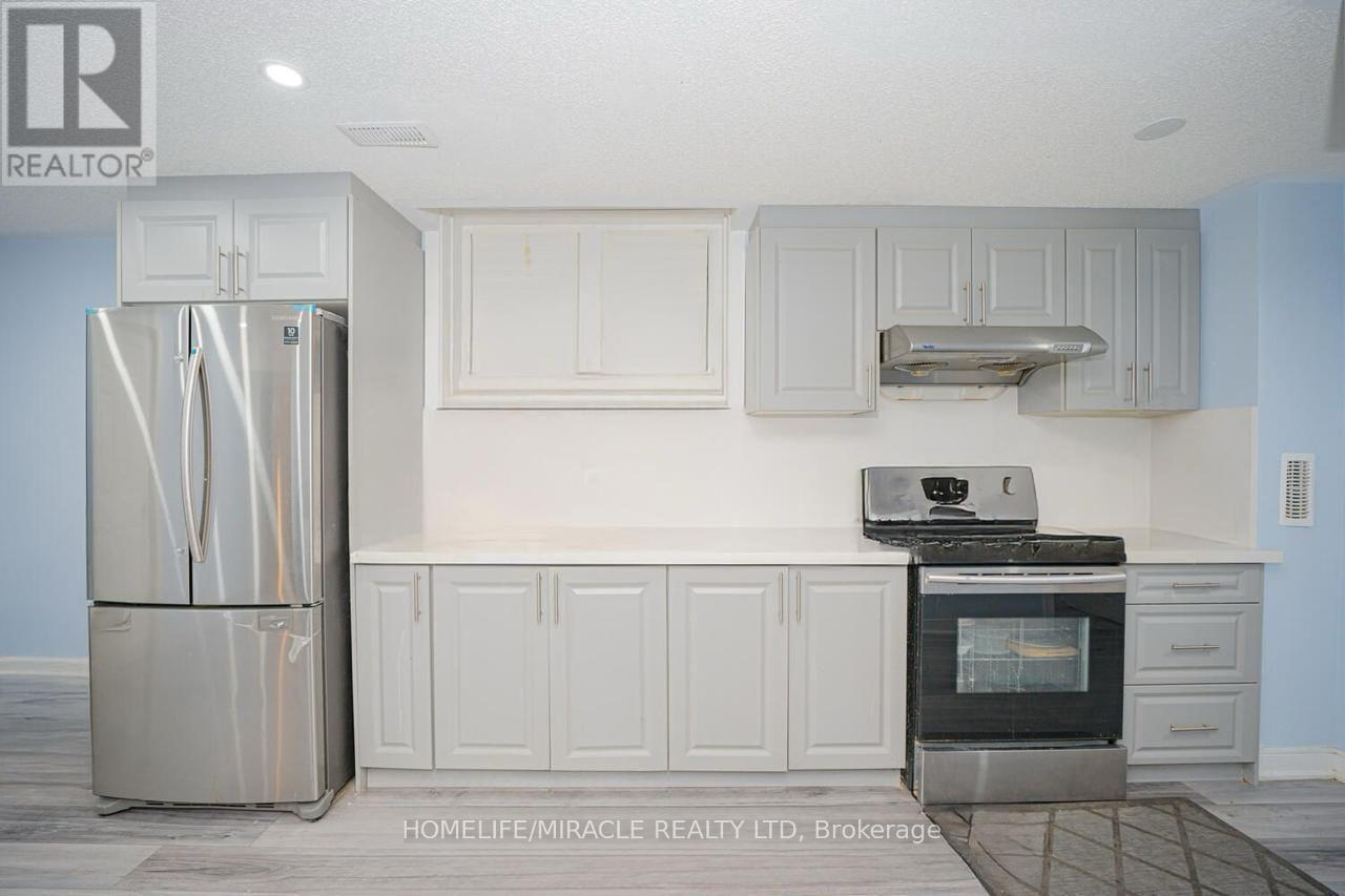 23 Hendricks Crescent, Brampton, ON