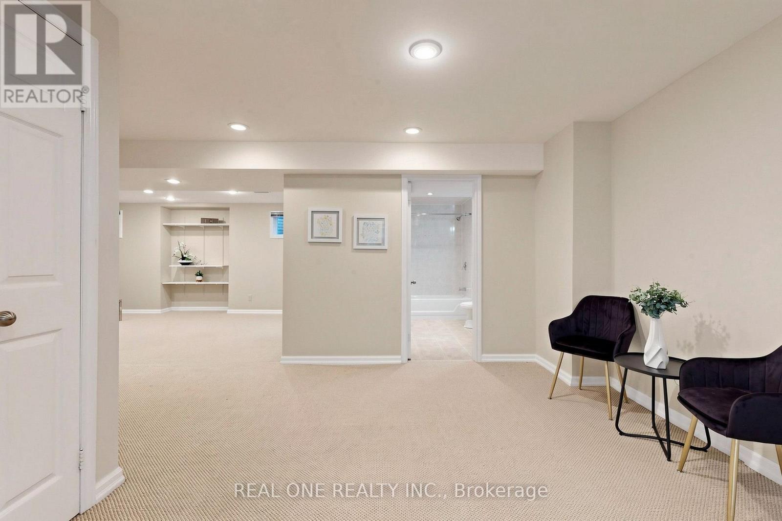 1213 Rosethorne Road, Oakville, ON