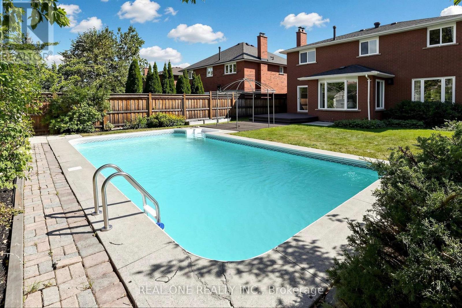 1213 Rosethorne Road, Oakville, ON