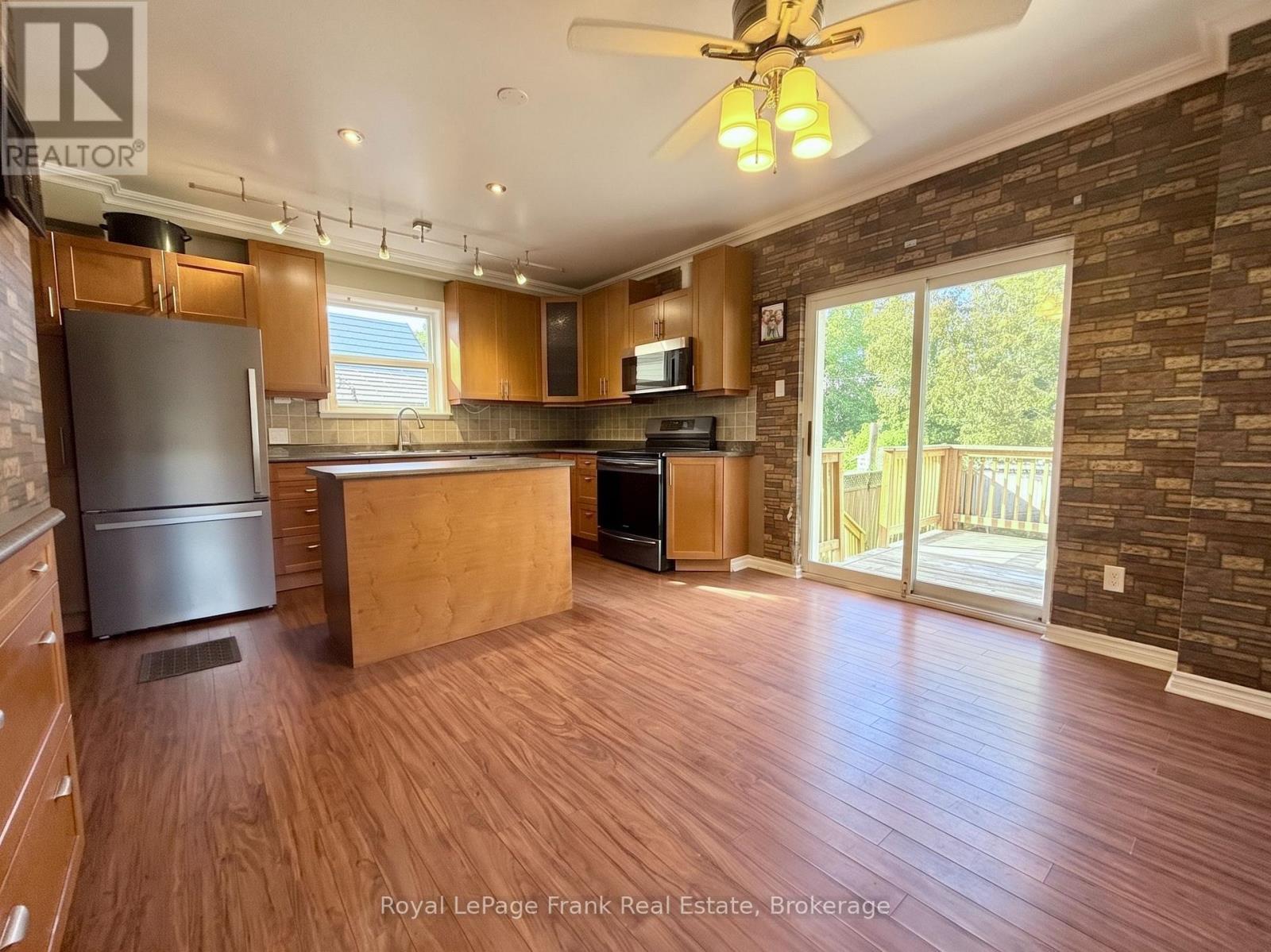 672 Romaine Street, Peterborough (Otonabee Ward 1), ON