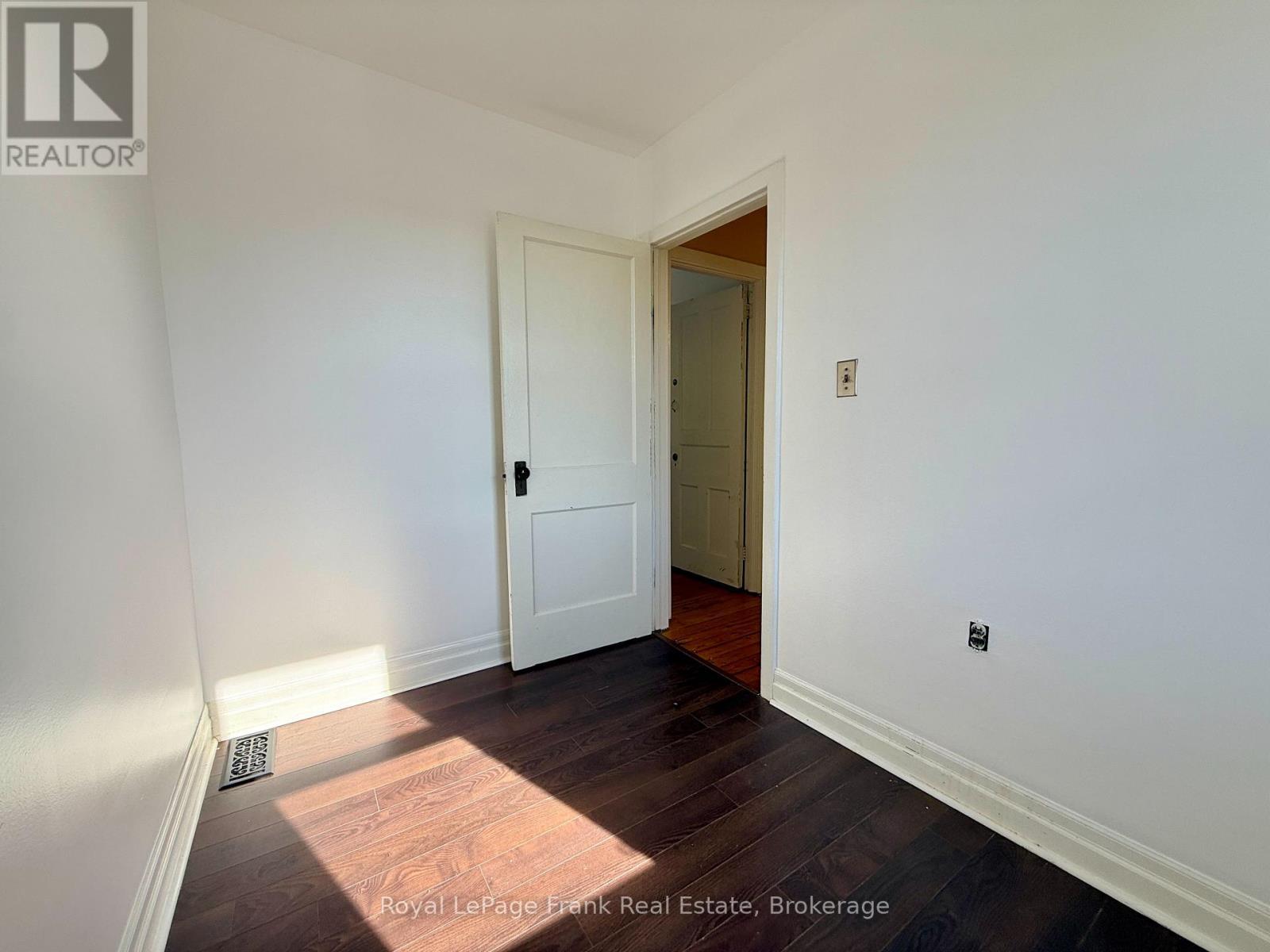 672 Romaine Street, Peterborough (Otonabee Ward 1), ON