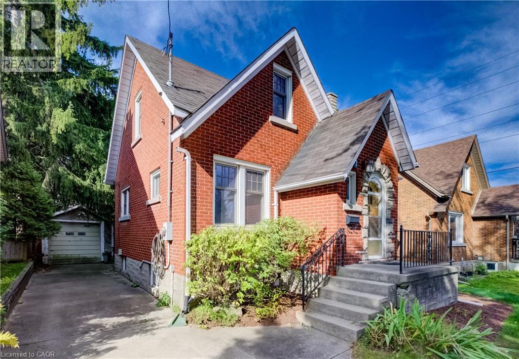 7 Locust Street, Kitchener, ON