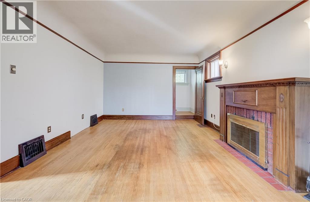 7 Locust Street, Kitchener, ON