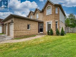 75 JACKSON COURT E Welland (N. Welland), ON L3C 7G4
