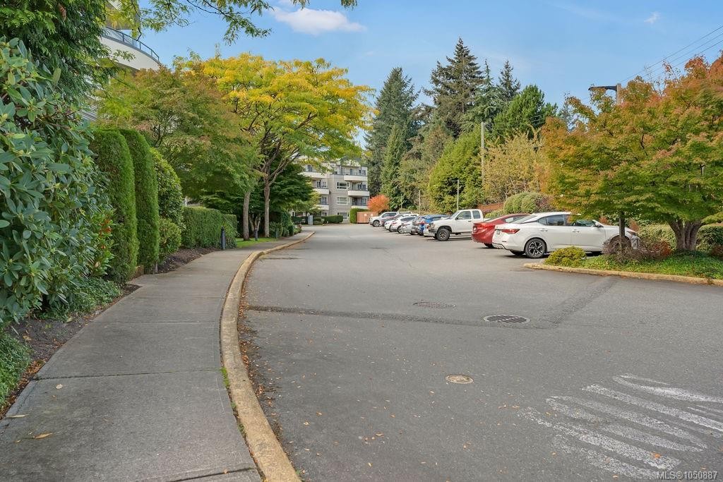 #103-1685 Estevan Rd, Nanaimo, BC