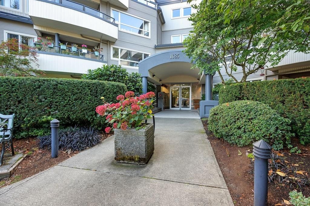 #103-1685 Estevan Rd, Nanaimo, BC