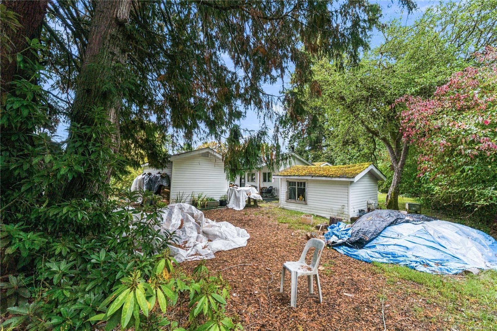 6110 Island Hwy West, Qualicum Beach, BC